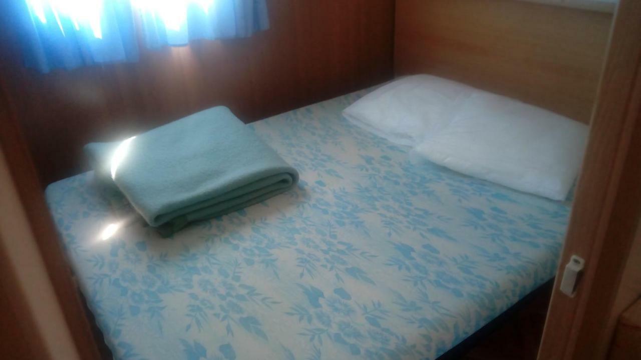 Camping Du Pont De St Gal Saint-Gal-sur-Sioule Εξωτερικό φωτογραφία